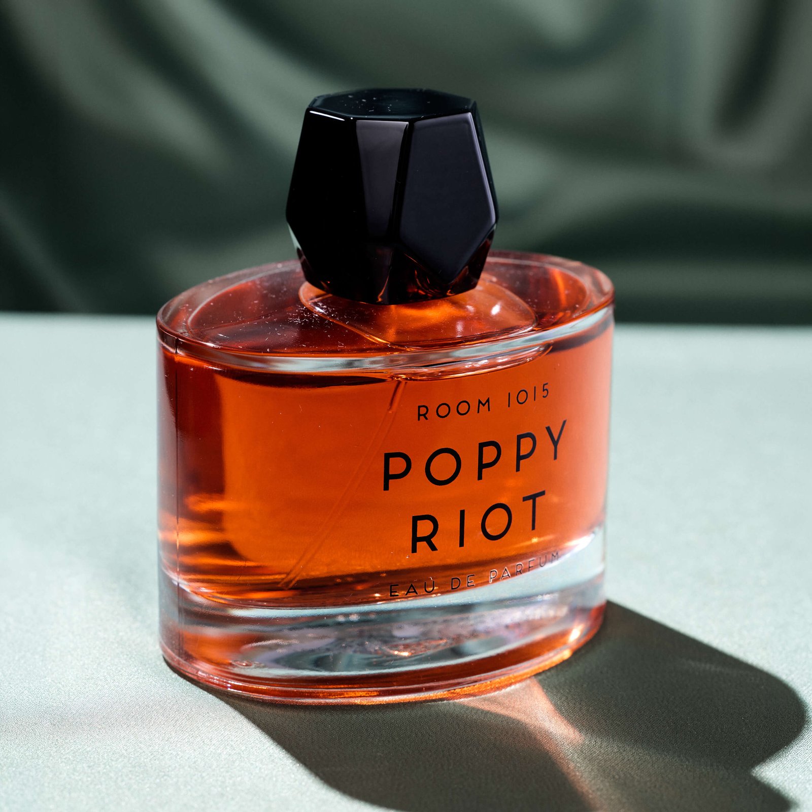 Poppy Riot — vedere 3