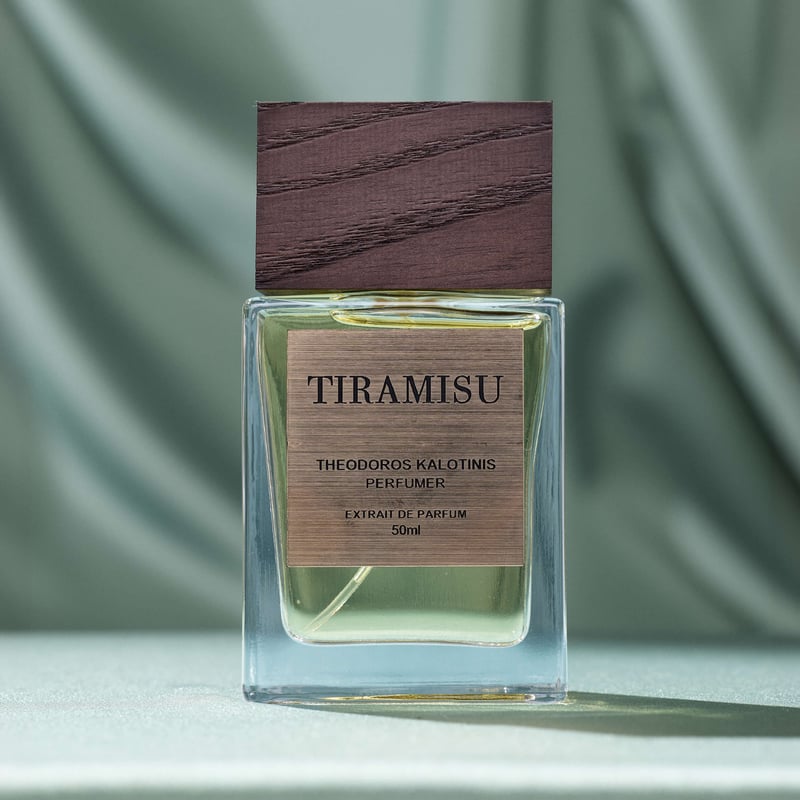 Theodoros Kalotinis Tiramisu — vedere alternativă